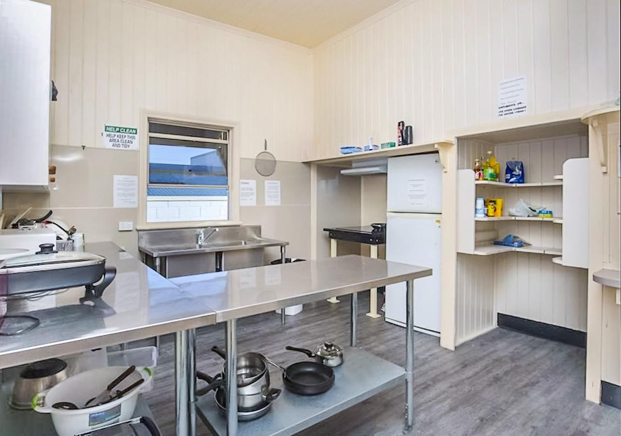 Bunk Inn Hostel Bundaberg Ngoại thất bức ảnh
