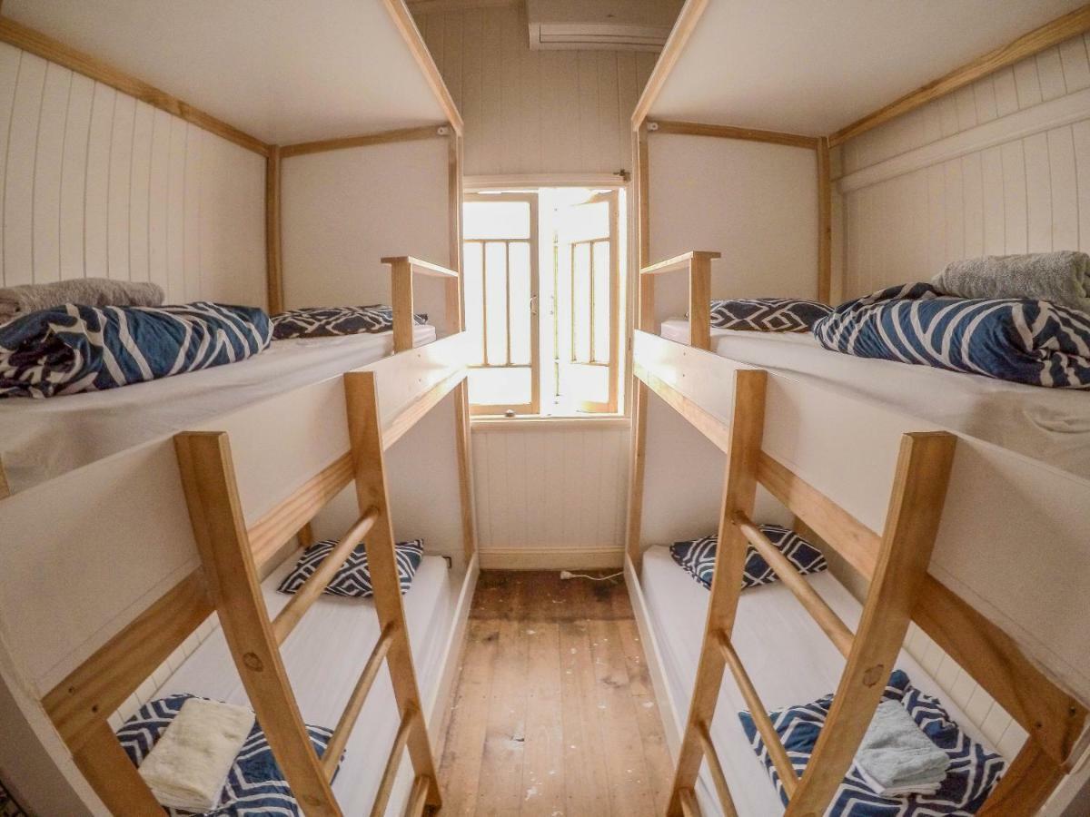 Bunk Inn Hostel Bundaberg Ngoại thất bức ảnh