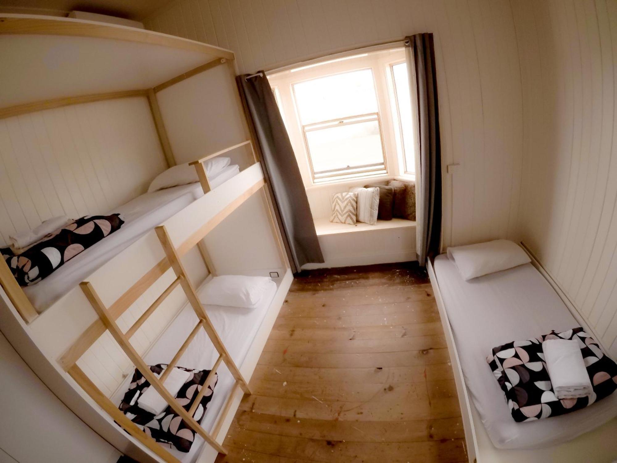 Bunk Inn Hostel Bundaberg Ngoại thất bức ảnh