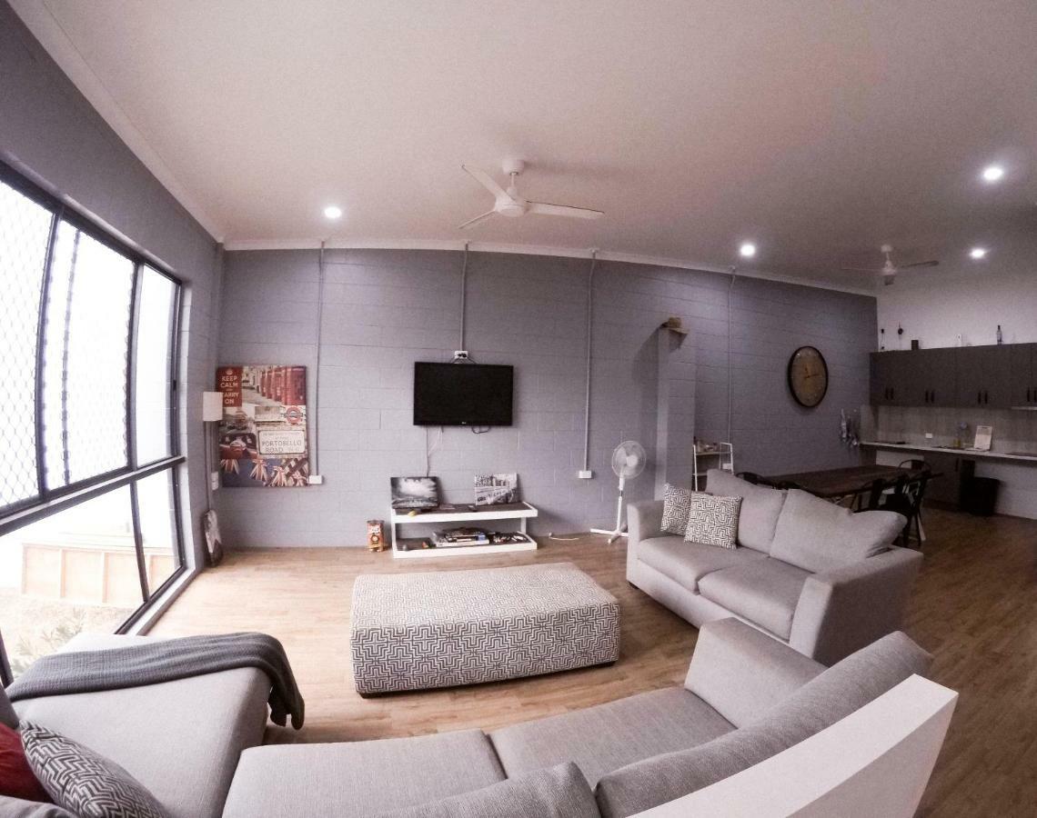 Bunk Inn Hostel Bundaberg Ngoại thất bức ảnh