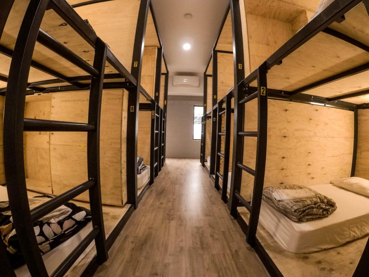Bunk Inn Hostel Bundaberg Ngoại thất bức ảnh